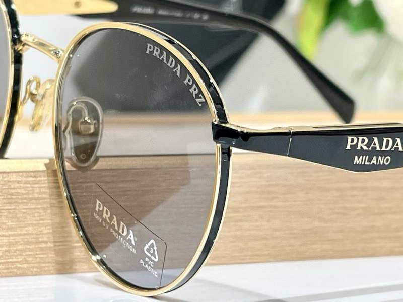 Picture of Prada Sunglasses _SKUfw56837067fw